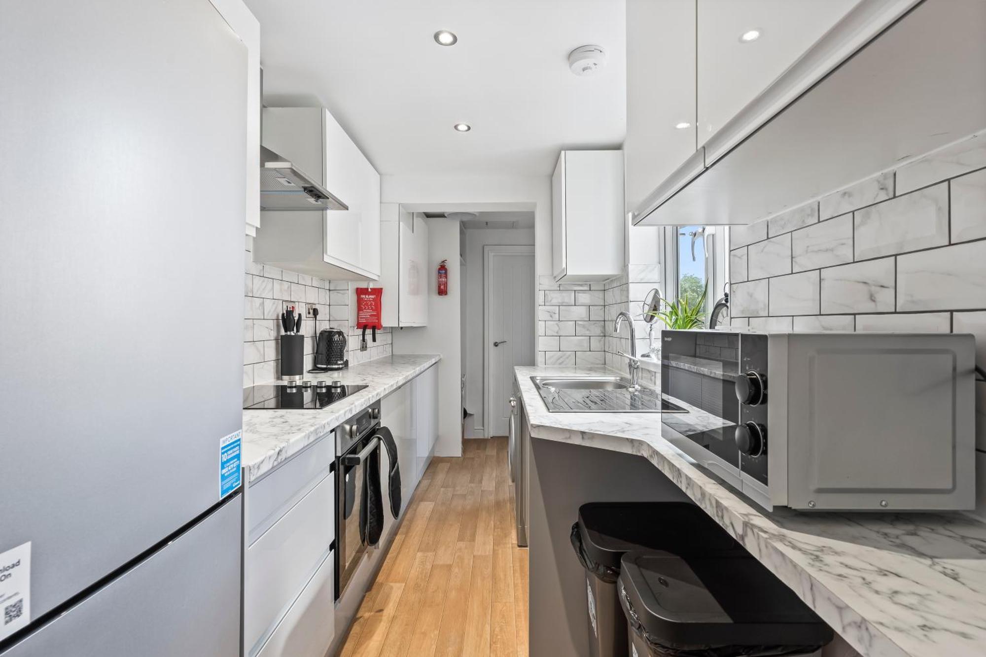 4 Bedroom, 2 Bath In Newcastle Town Centre Ngoại thất bức ảnh