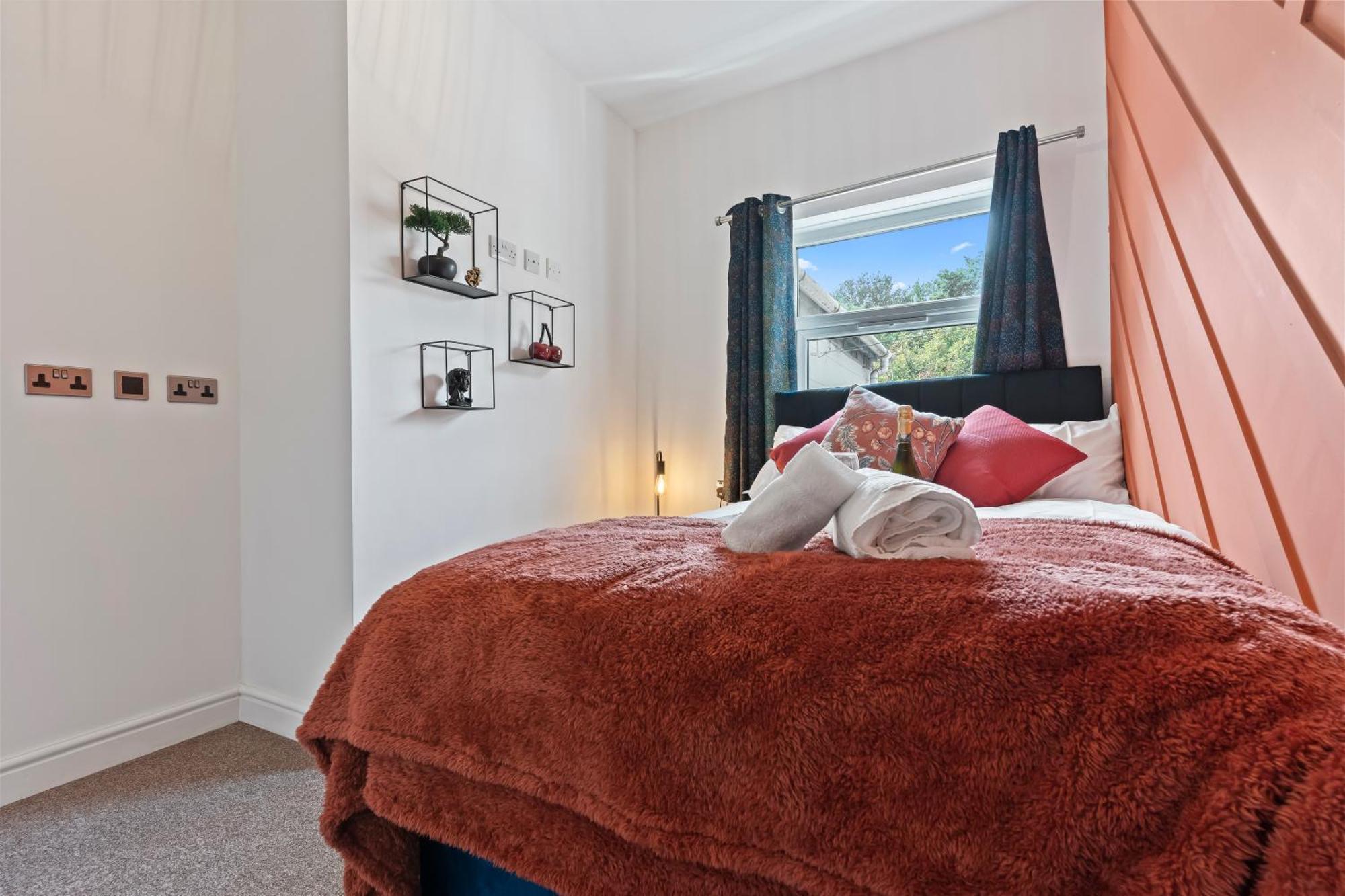 4 Bedroom, 2 Bath In Newcastle Town Centre Ngoại thất bức ảnh
